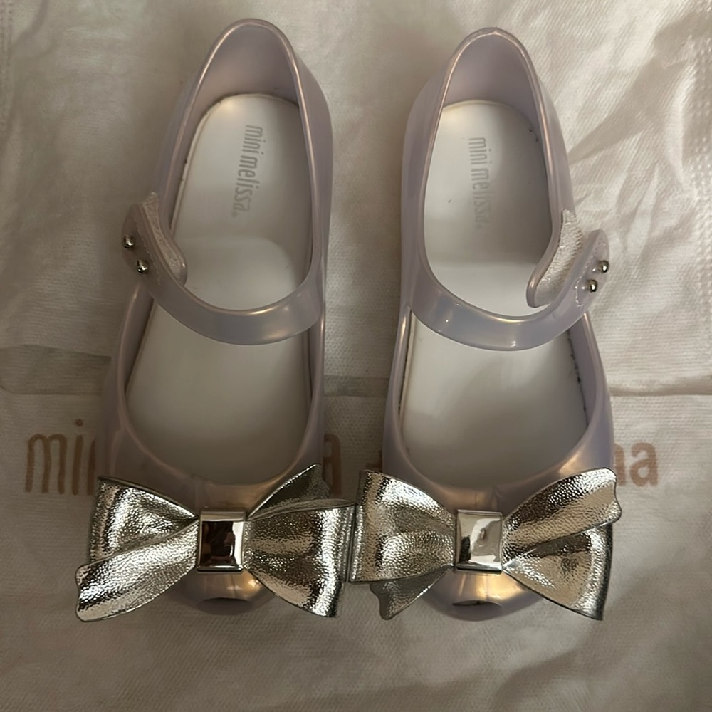 Mini Melissa size 10